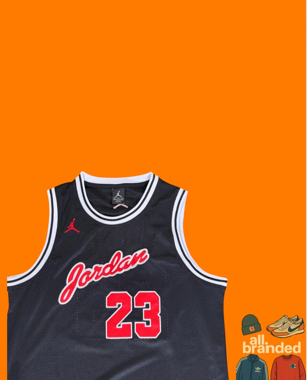 Jordan Trikot (L)